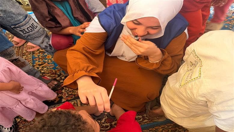 التحالف الوطني يفرح أطفال بناويط بسوهاج