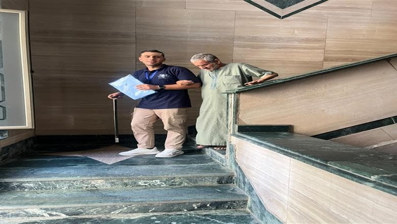 Giza Governor Agrees to Medical Aid for Elderly Man
