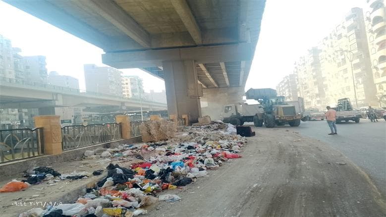 Giza Clean Clears Debris on Terat Al-Maridya