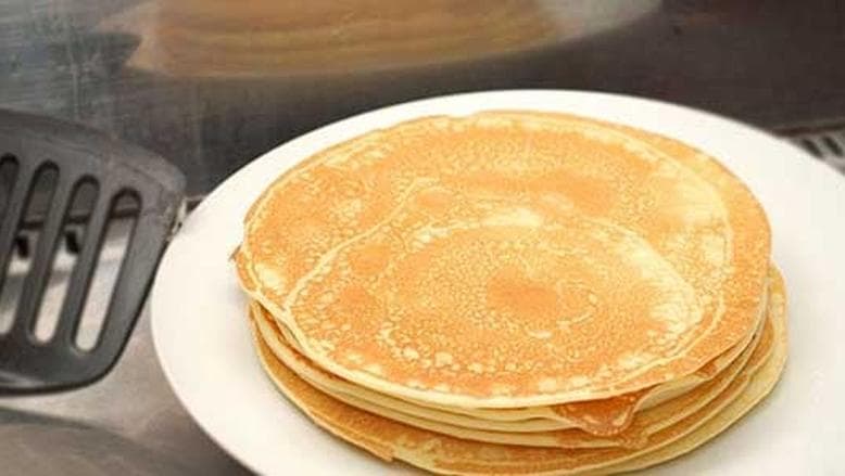 Quick pan-fried pancakes without fermentation