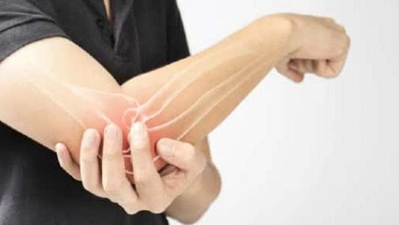 Health Highlights: Factors Raising Osteoporosis Risk