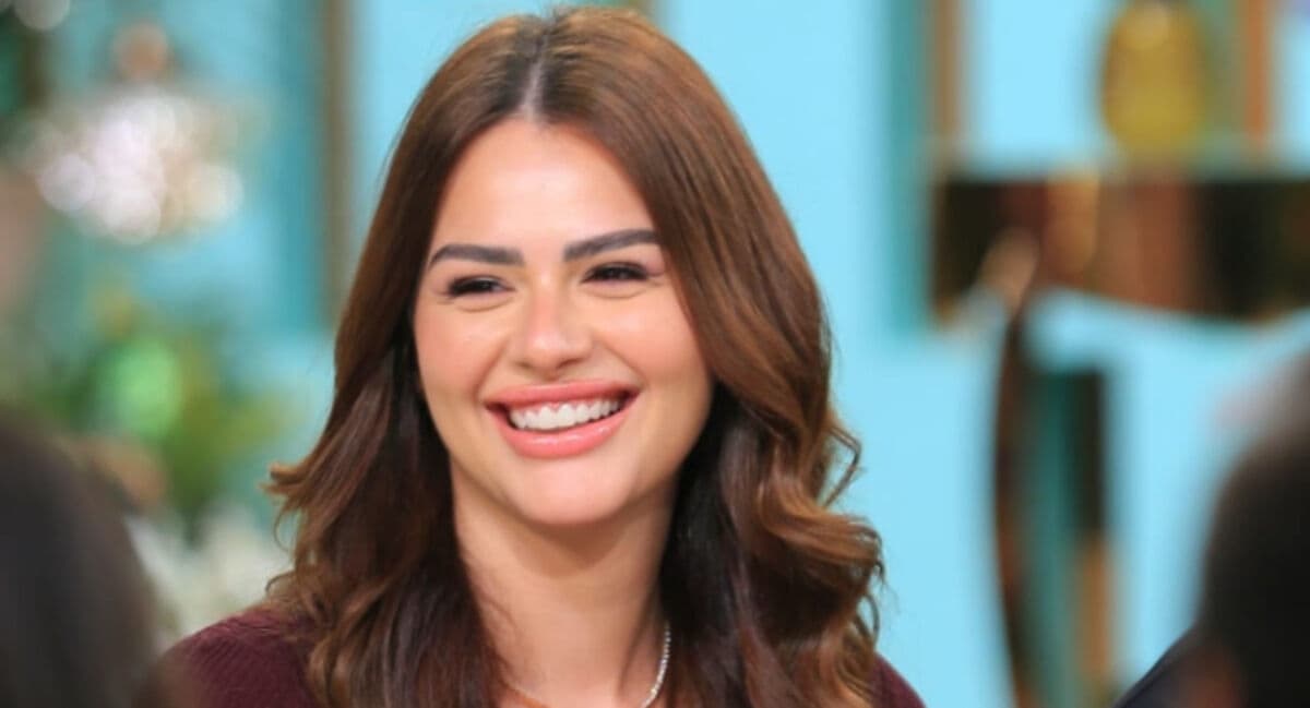 Hanady Mehanna Explains FOMO Syndrome