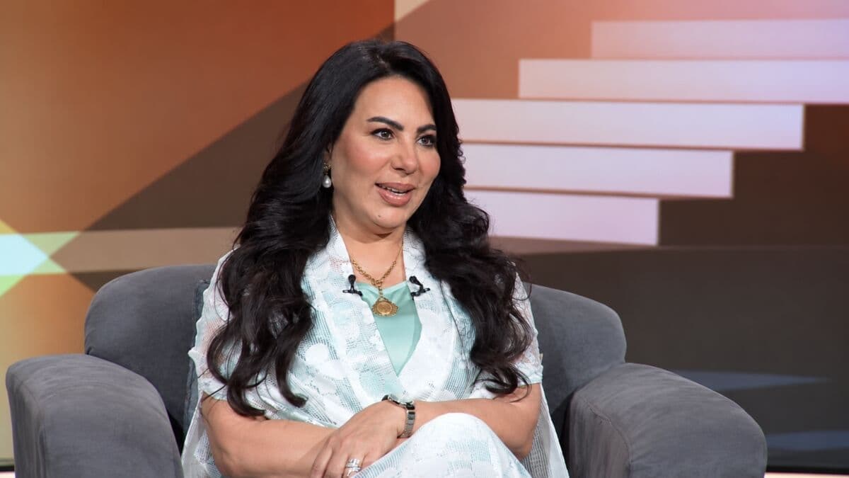 زينة منصور تكشف سر شهرة أم عبير