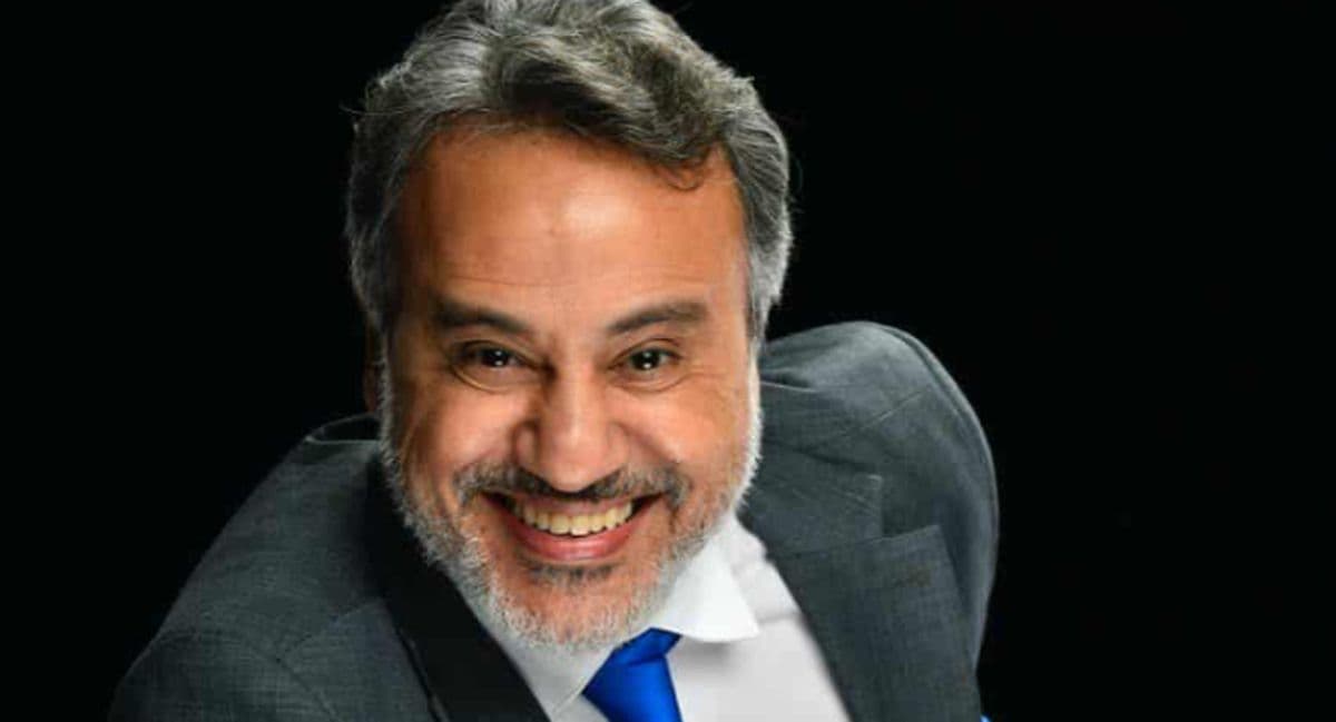 إيهاب فهمي يرفض التدخل في اختيارات ابنه الفني