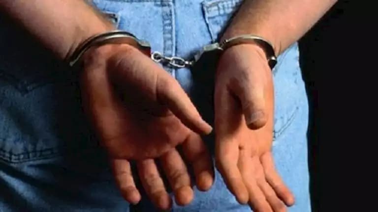 Scrap collector caught stealing from mosque in Qalyubia