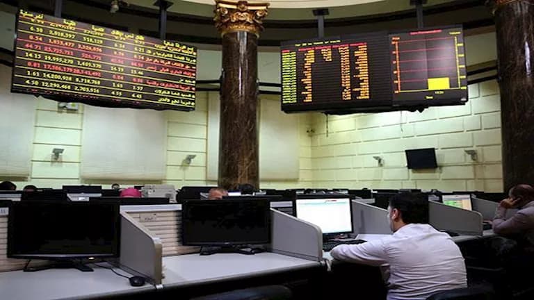 Main stock index hits record close
