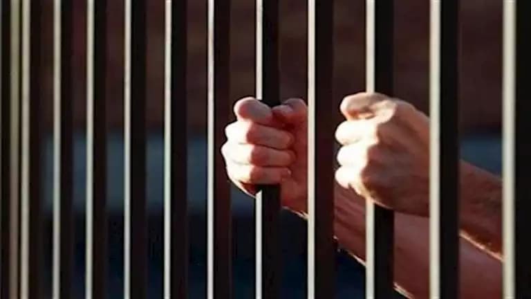 جنايات الإسكندرية تدين متهمًا بقتل شخص قديم