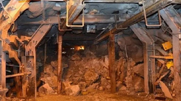 Central Africa gold mine collapse kills over 100