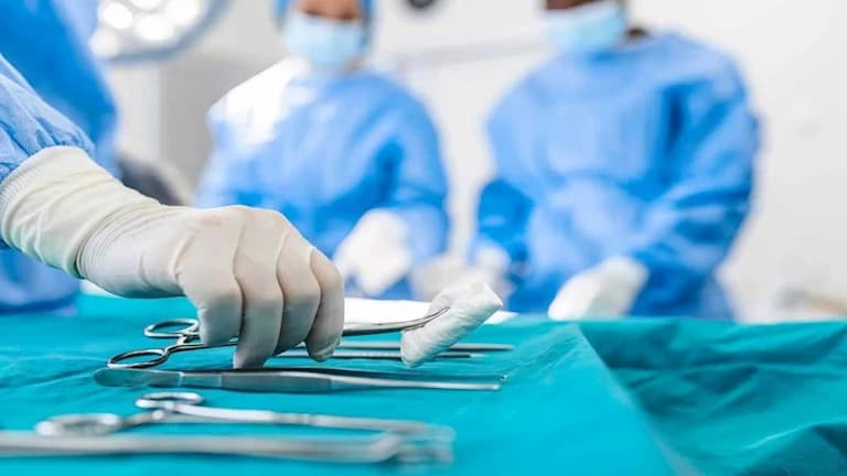 Young girl undergoes successful 3kg tumor removal in Zagazig