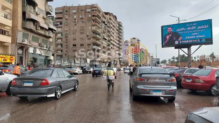 أمطار متفاوتة الشدة في مناطق متنوعة