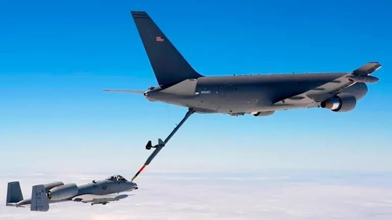 U.S. Air Force refueling flights over Arabian Gulf