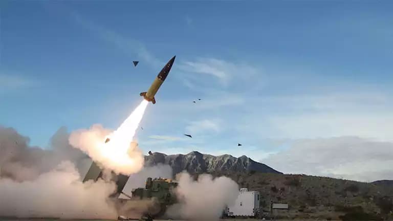 Russia fires ballistic missiles at Ukraine during peace talks