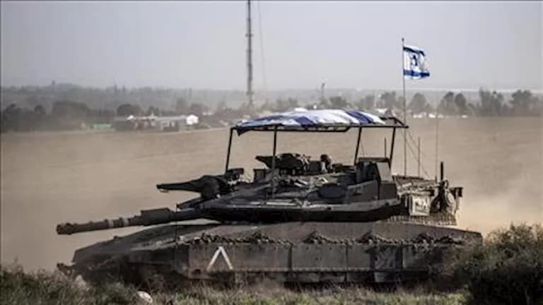 Israeli Tanks Clash with Lebanese Forces at Deir MiMas
