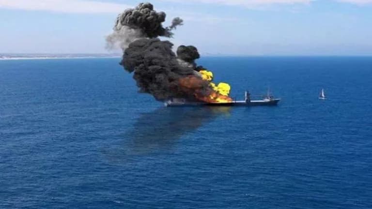 Russia strikes two ships heading to Chornomorsk