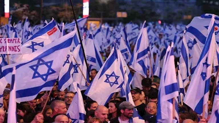 احتجاجات في تل أبيب ضد نتنياهو
