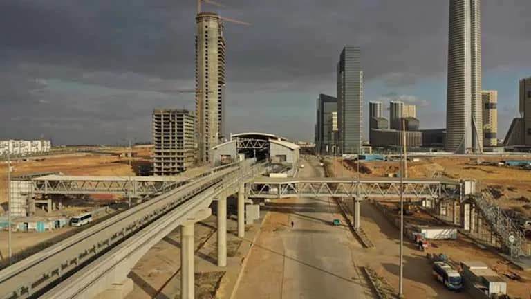 26th July Axis partially closed for Monorail Hyper station