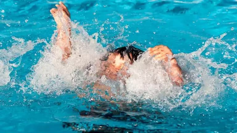 النيابة تتابع حقيق غرق طفل بناد في البدرشين