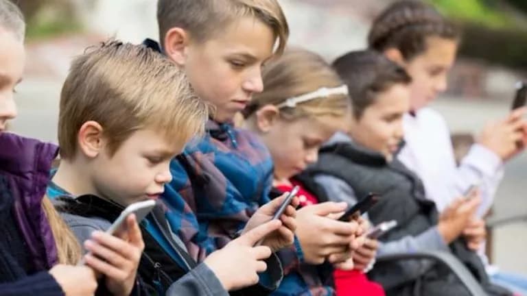 US court approves Florida social media ban for kids