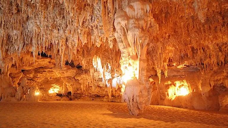 Al-Jarra Cave Becomes Reserve