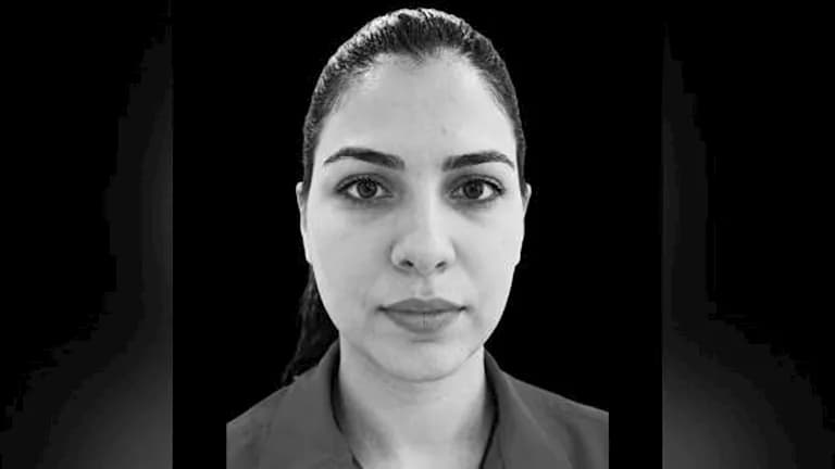 Egyptian Hostess's Final Words at Riyadh Airport