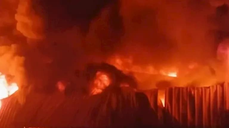 Large Warehouse Fire in Shubra El Kheima