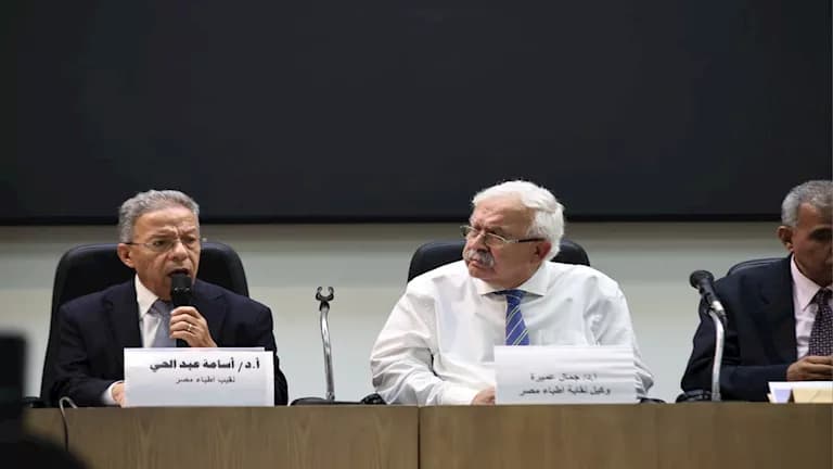 نقيب الأطباء يحذر من توسع غير منظم في كليات الطب