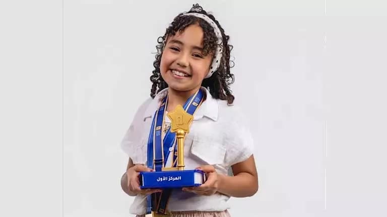 Mayar Returns to Egypt