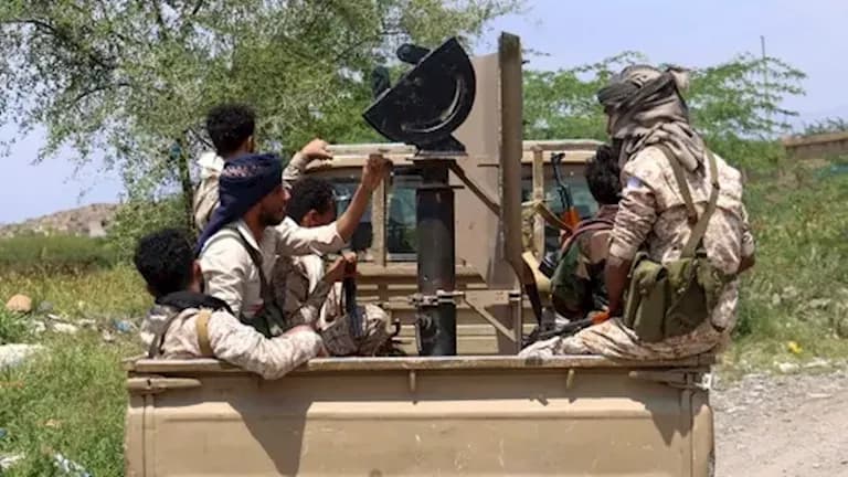 Yemeni troops seize Al-Mokha from Houthis