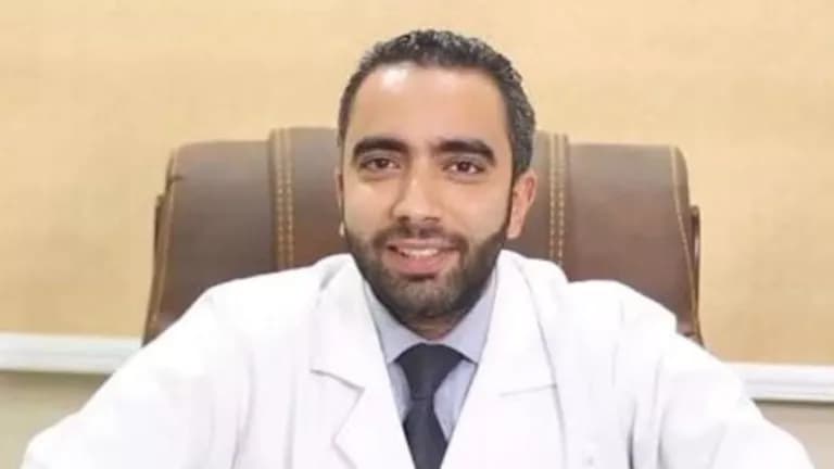 Doctors' media appearance rules before October 23