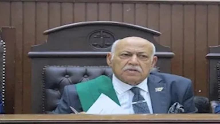 موظف بنك ينقذ خط اتصالات من المجهول