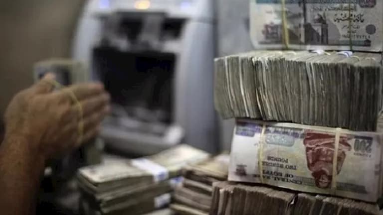 كيف تضبط الرقابة على تمويل كاش آوت