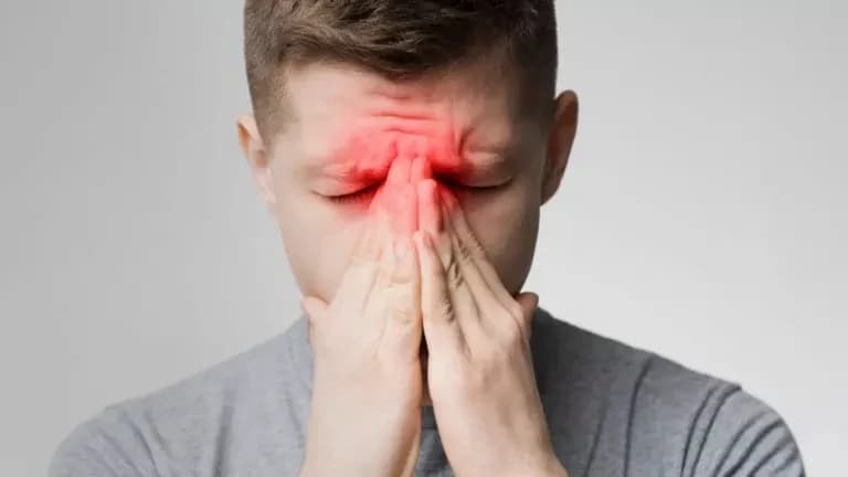 سبب ألم الأسنان من الجيوب الأنفية