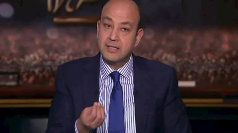 اديب يحذر من تهديد الذكاء الاصطناعي للوظائف