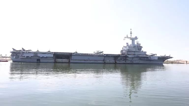 Fire on Charles de Gaulle aircraft carrier