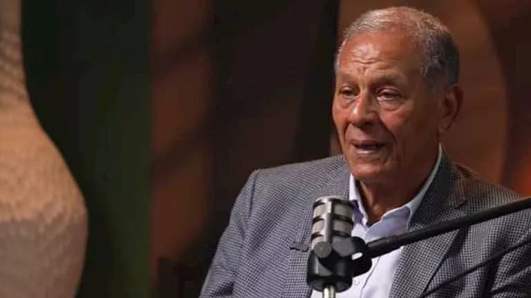 محمد أنور عصمت السادات يرد لأول مرة على الجدل حول حواره مع صحيفة إسرائيلية