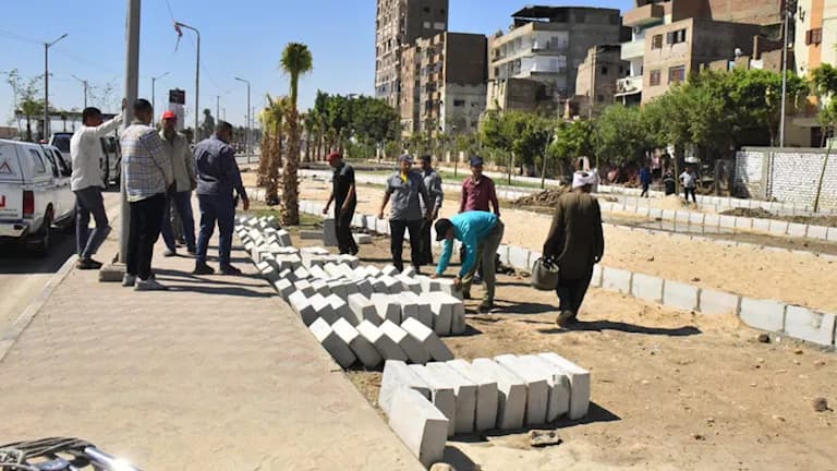 Asiut Governorate Reviews New Quneiter Square Progress