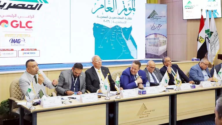نقيب المهندسين يطالب بتعديل قانون النقابة