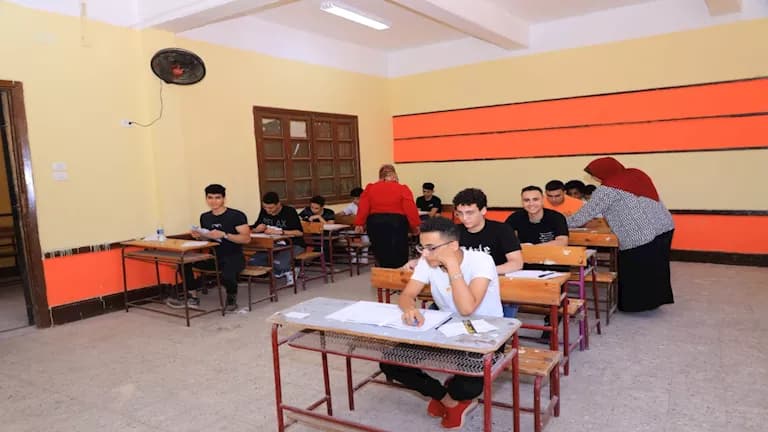 High schoolers sit for 2025 aptitude tests