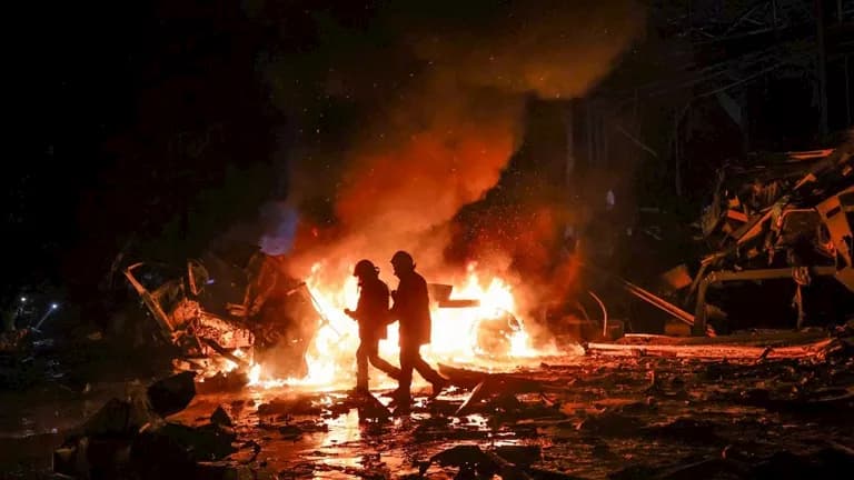 Kyiv reports explosions after missile warning