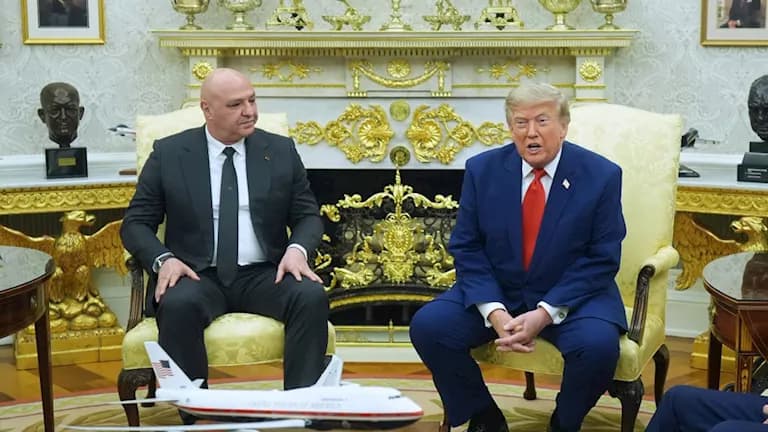 ترامب يطلب من شركات الطيران الأمريكية تسيير رحلات إلى لبنان