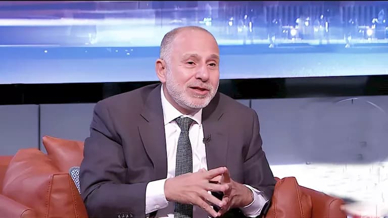 خبير نفسي يحذر من العلاج الذاتي للاكتئاب