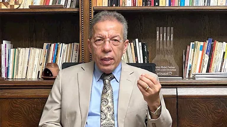 نقيب الأطباء يعلق على حادث مستشفى قنا