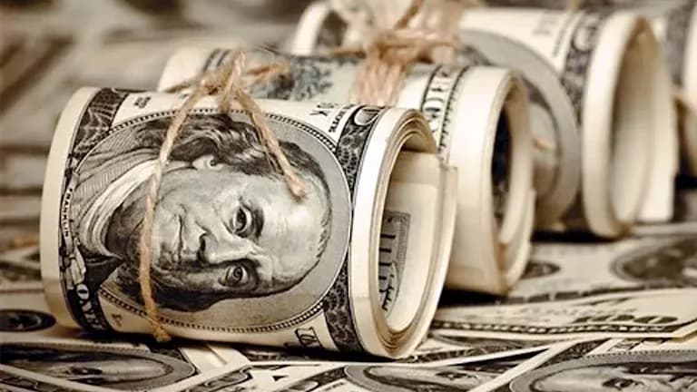 Egypt Hot Money Outflows Risk