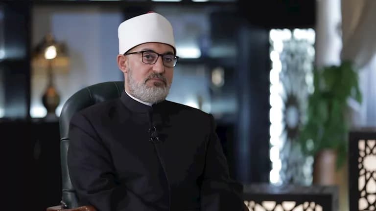 Mufti of the Republic has catheterization and stent placement