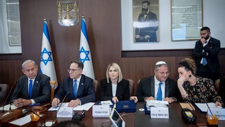 Israeli government meeting moved underground