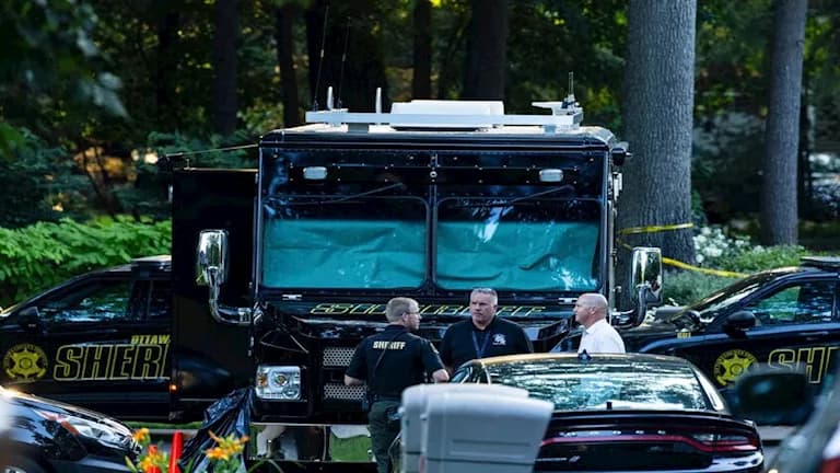 American man kills wife and six children