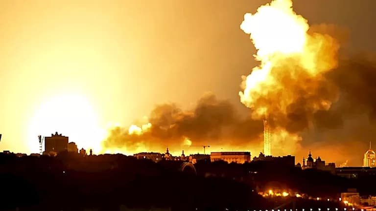 Seven dead and 20 injured in Ukraine attacks