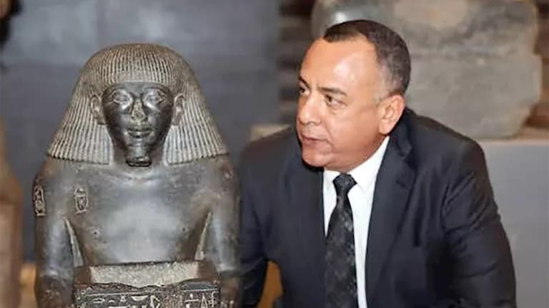 مصطفى وزيري يوضح أهمية المقابر في مصر القديمة