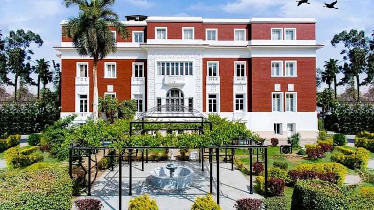 Egypt's Public Libraries expand nationwide