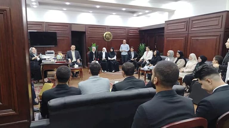Helwan Court hosts law students from the capital